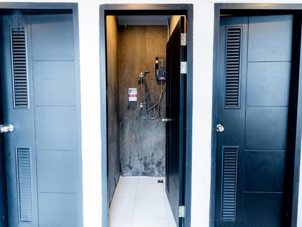 Khao San Social Capsule Hostel Bangkok Eksteriør billede